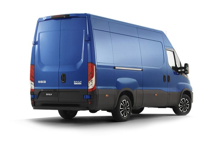 3813331 2.3 High Roof Van 4100 WB Hi-Matic