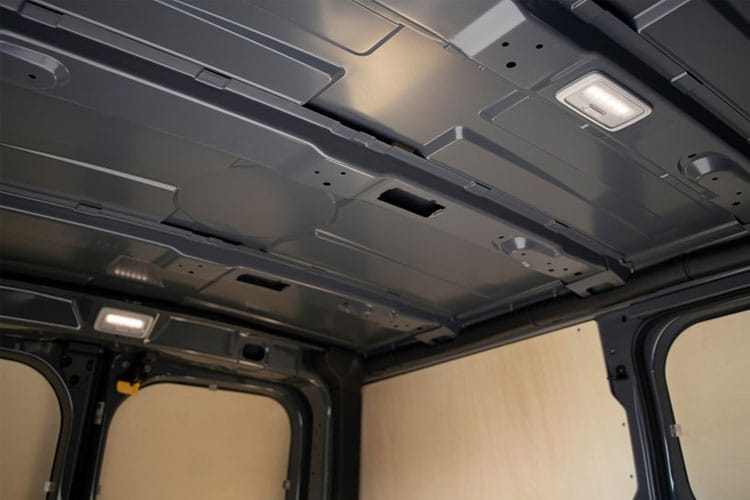 3958098 LL30 Blue dCi 150 Extra [Safety] Van EDC-9